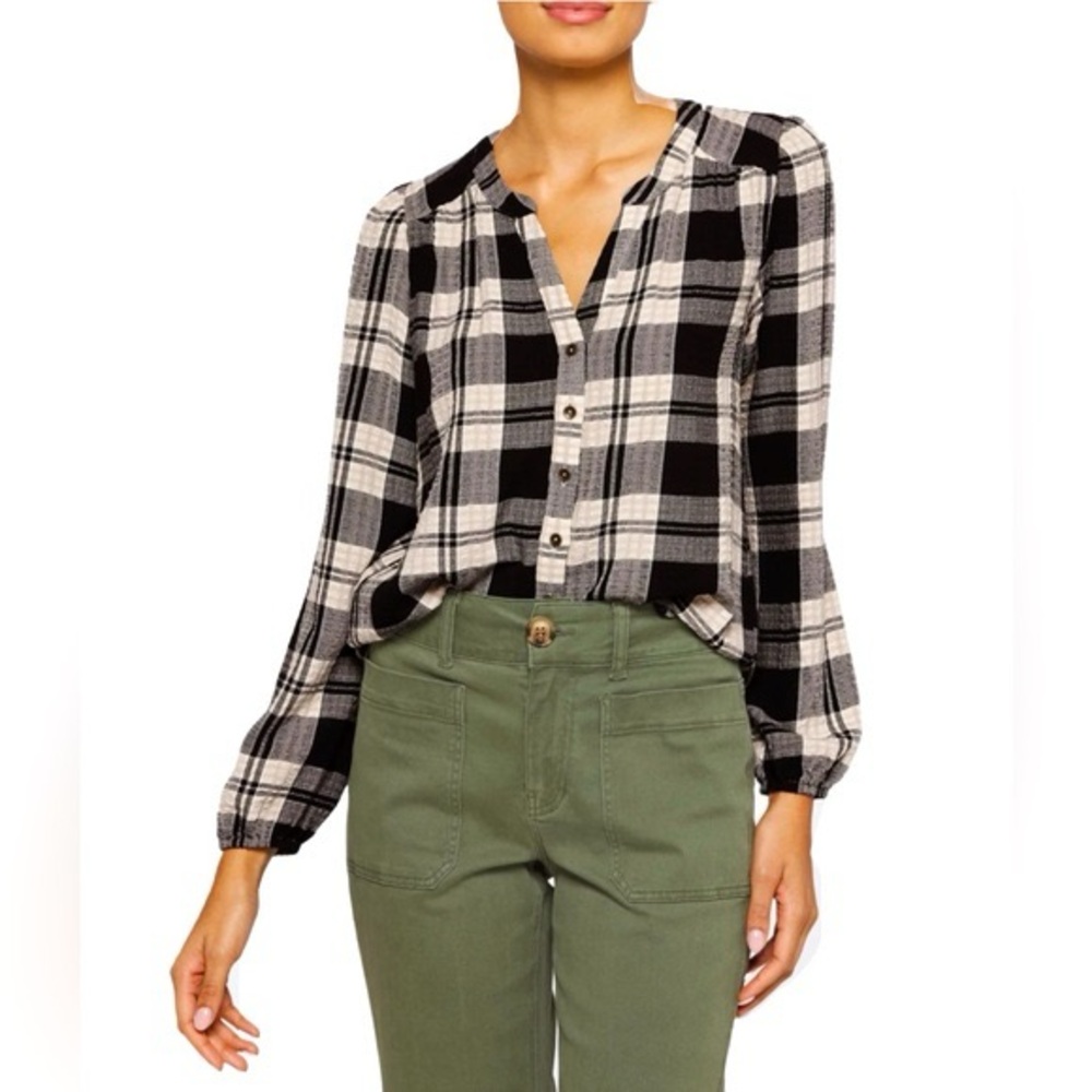Mason & Belle Black and White Notched Collar Plaid Button Up Blouse Size L